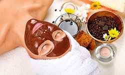 Chocolate face mask are packed with antioxidants your skin needs.